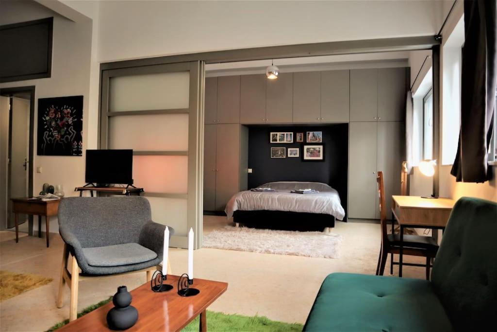 Central Studio In Monastiraki B Афіни Екстер'єр фото