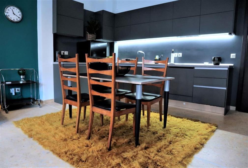 Central Studio In Monastiraki B Афіни Екстер'єр фото